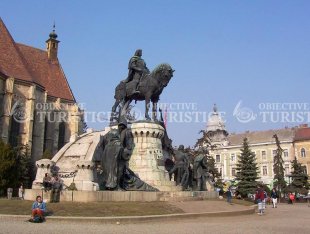 Statuia lui Matei Corvin
