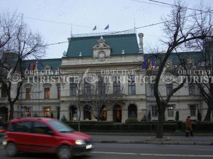 Palatul Roznovanu