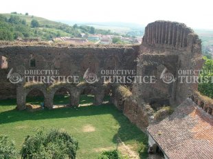 Cetatea taraneasca din Slimnic
