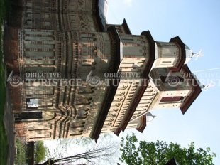 Biserica din Calinesti