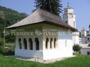 Biserica Bolnita a manastirii Bistrita