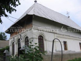 Biserica din catunul Mierlesti Biserica din catunul Mierlesti
